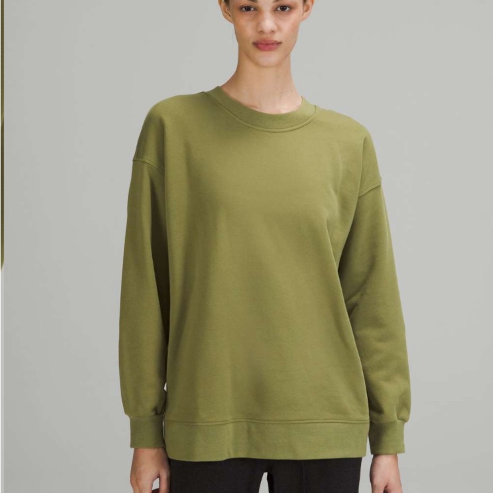 Lululemon Perfectly Oversized Crew (flawed) ptp 23.5”